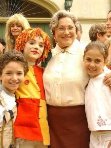 Nicette Bruno como Dona Benta na segunda versão de 'Sítio do Picapau Amarelo' para a TV (Foto: Divulgação)